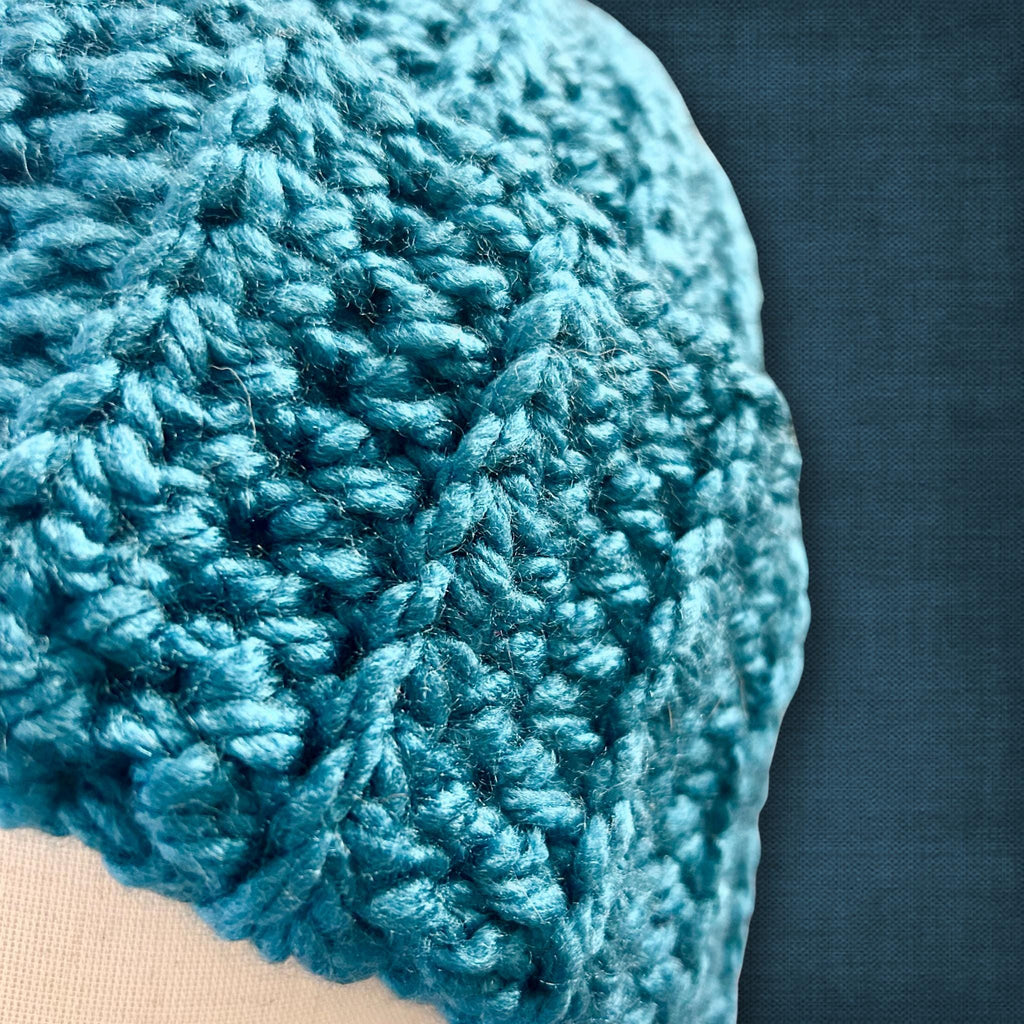 L/XL Adult Teal Blue Beanie